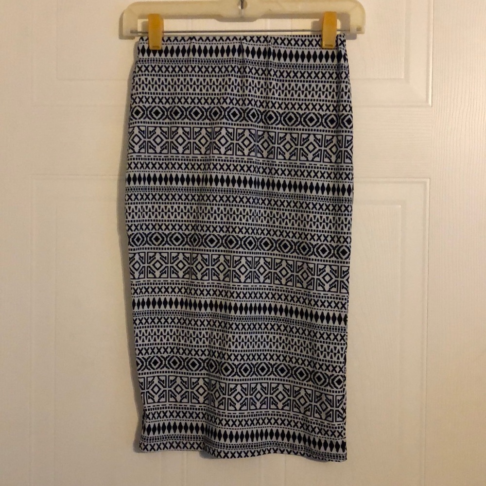 Black and White Pencil Skirt